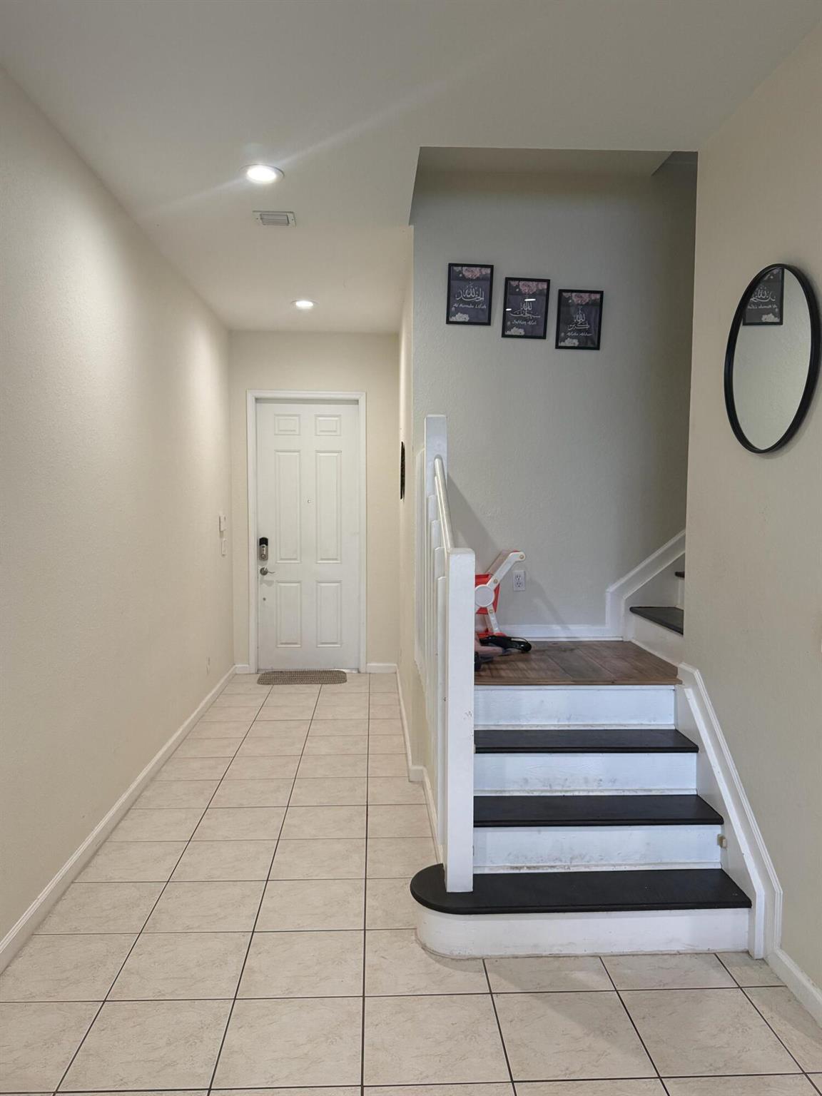 Newport Isle - Residential Lease