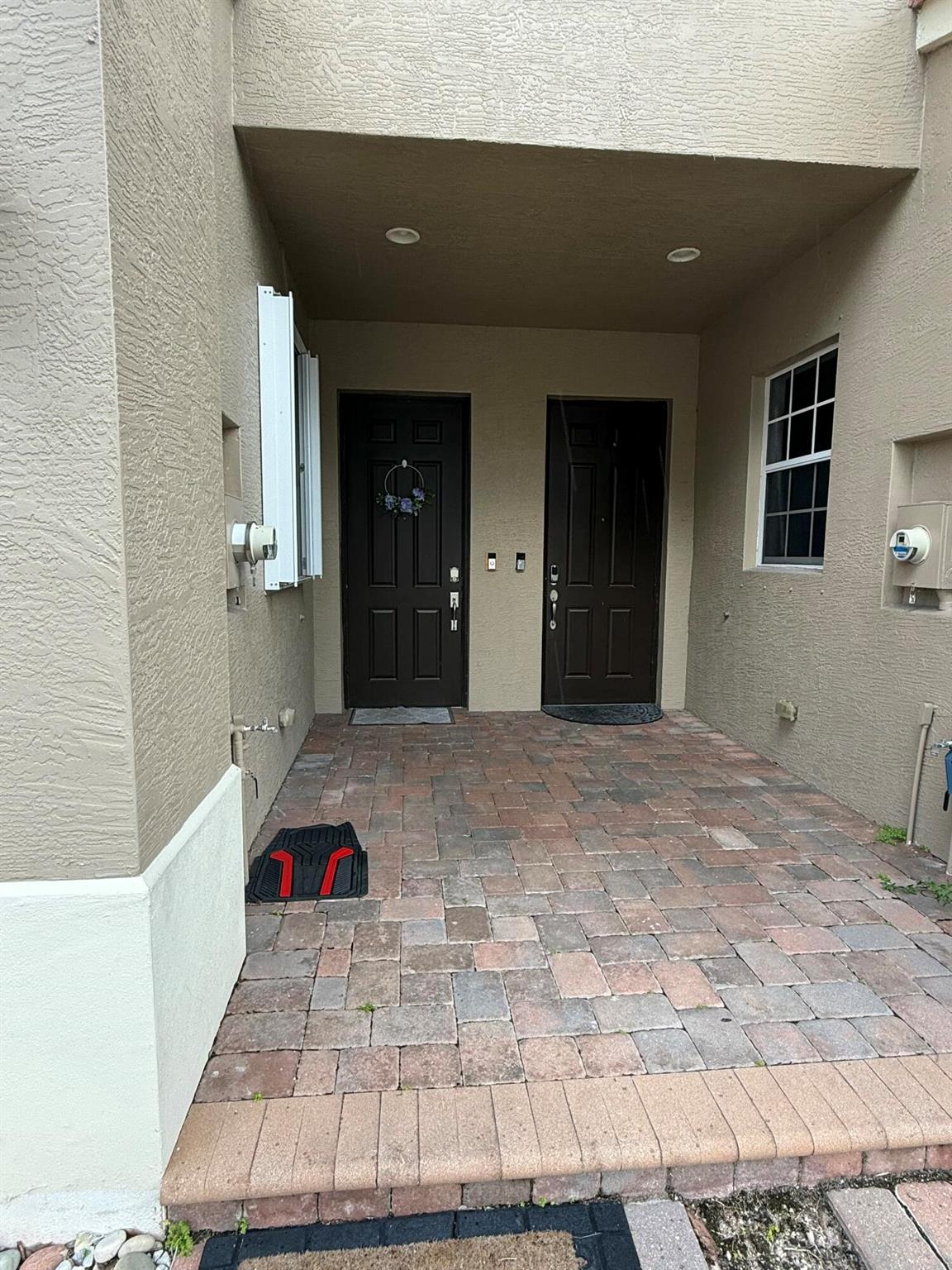 Newport Isle - Residential Lease