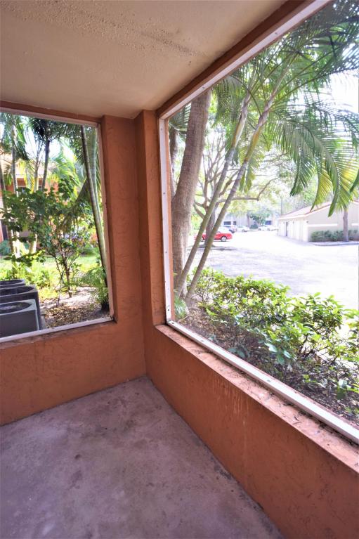 VERANO AT DELRAY CONDO - Residential Lease
