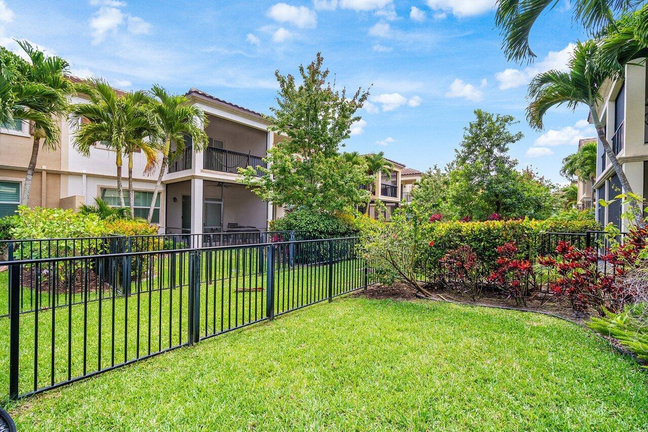 BINKS POINTE - Residential Lease