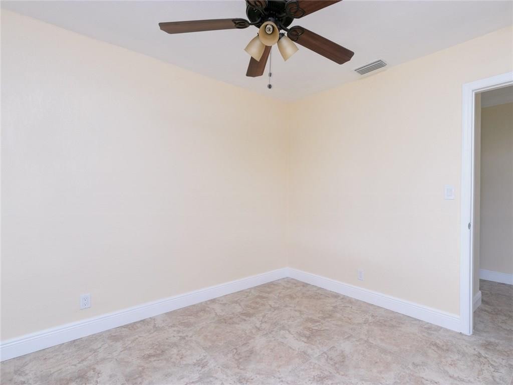 Broadview Country Club Es - Residential