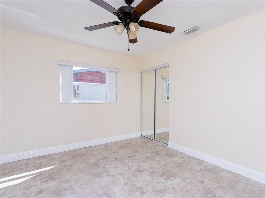 Broadview Country Club Es - Residential