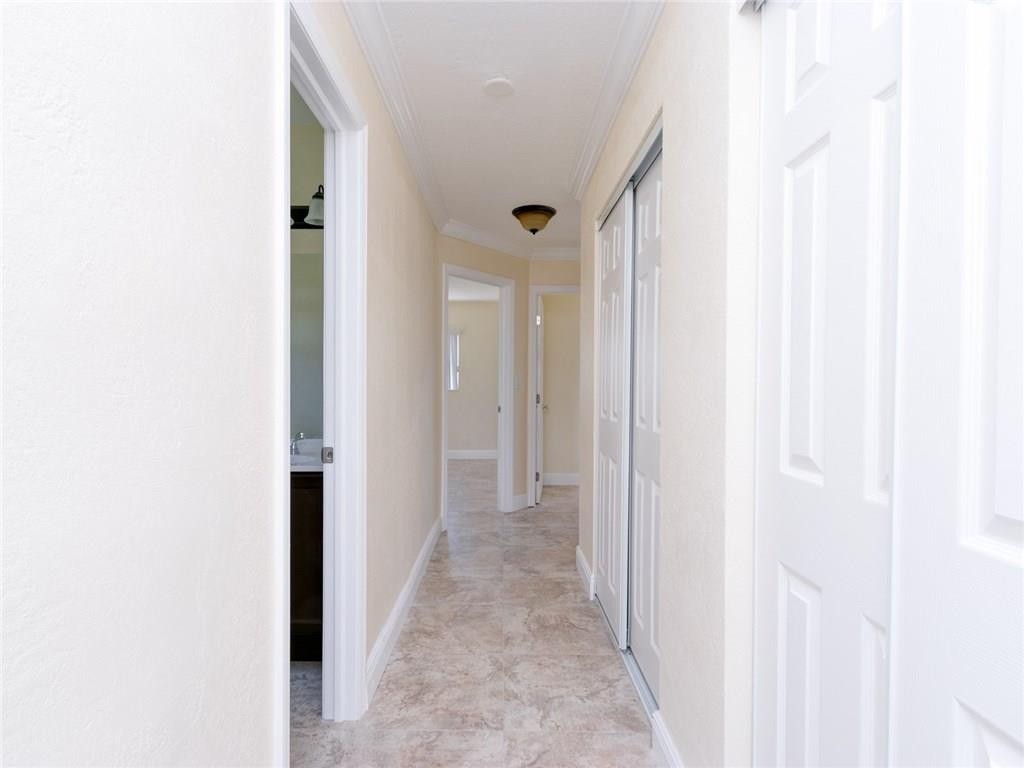 Broadview Country Club Es - Residential
