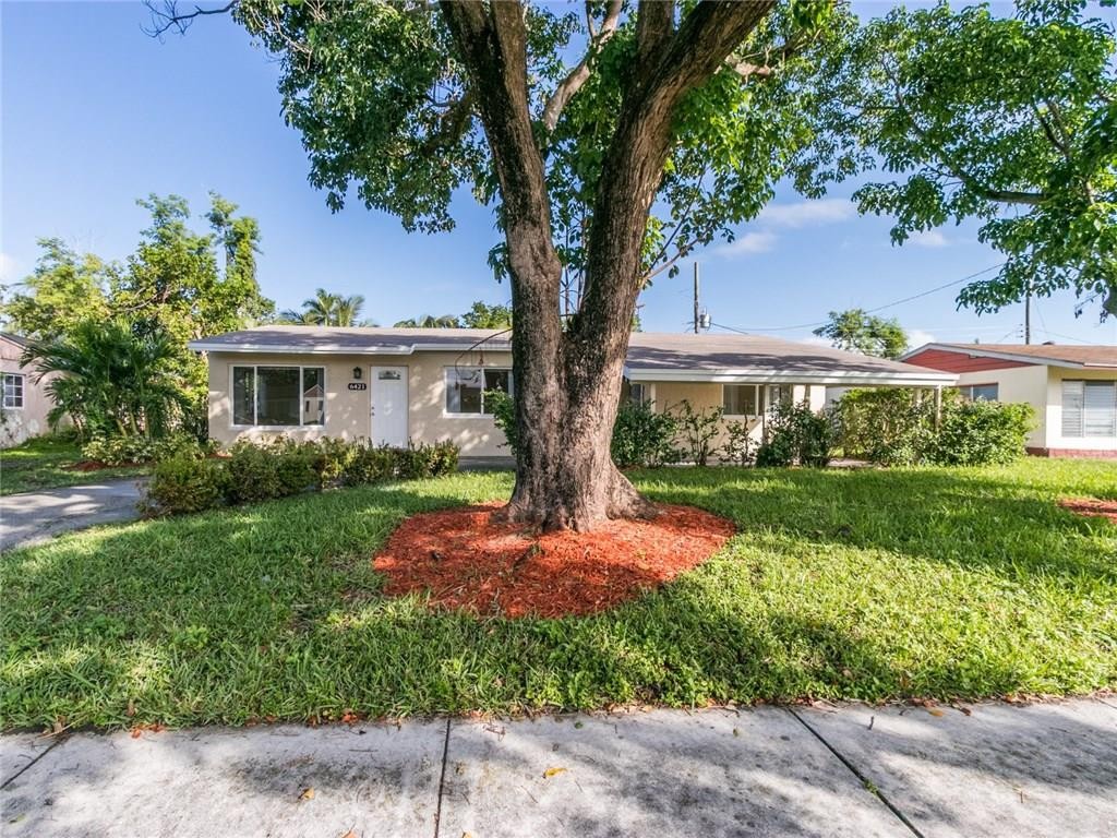 Broadview Country Club Es - Residential
