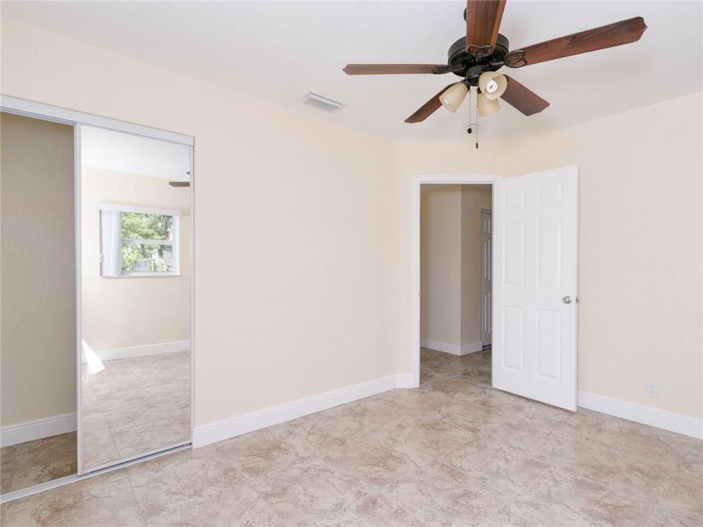 Broadview Country Club Es - Residential