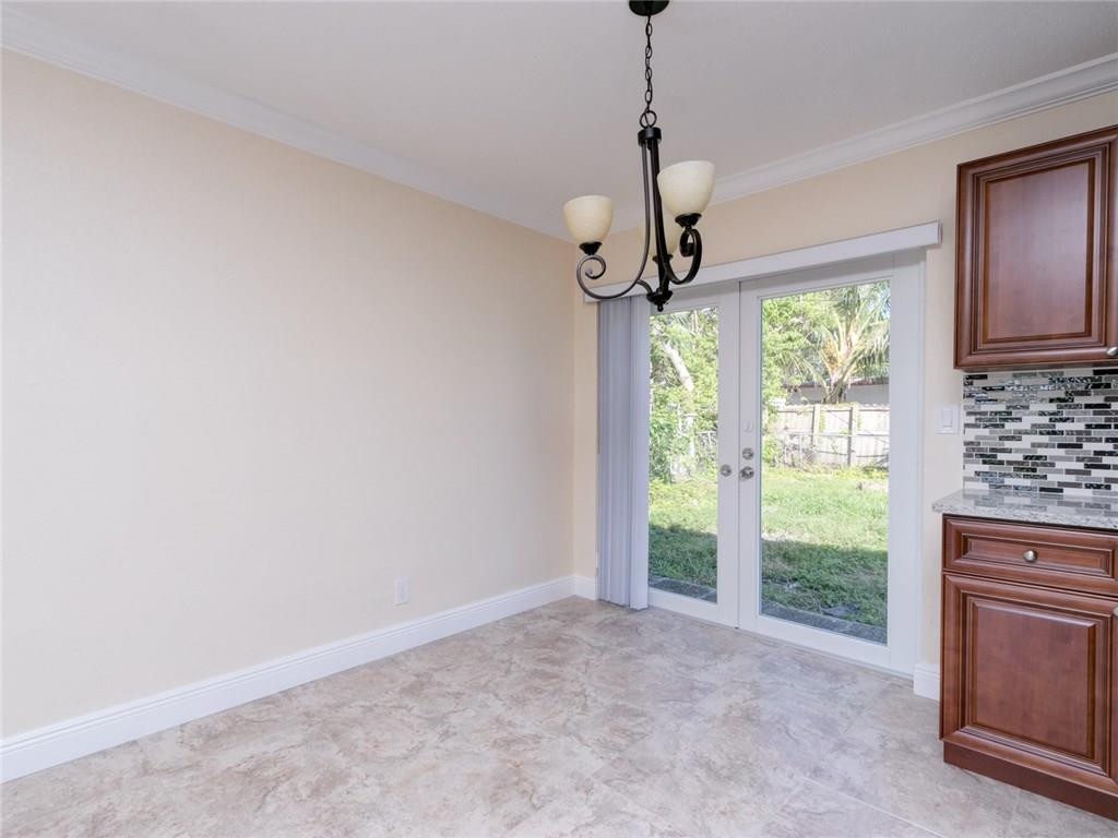 Broadview Country Club Es - Residential