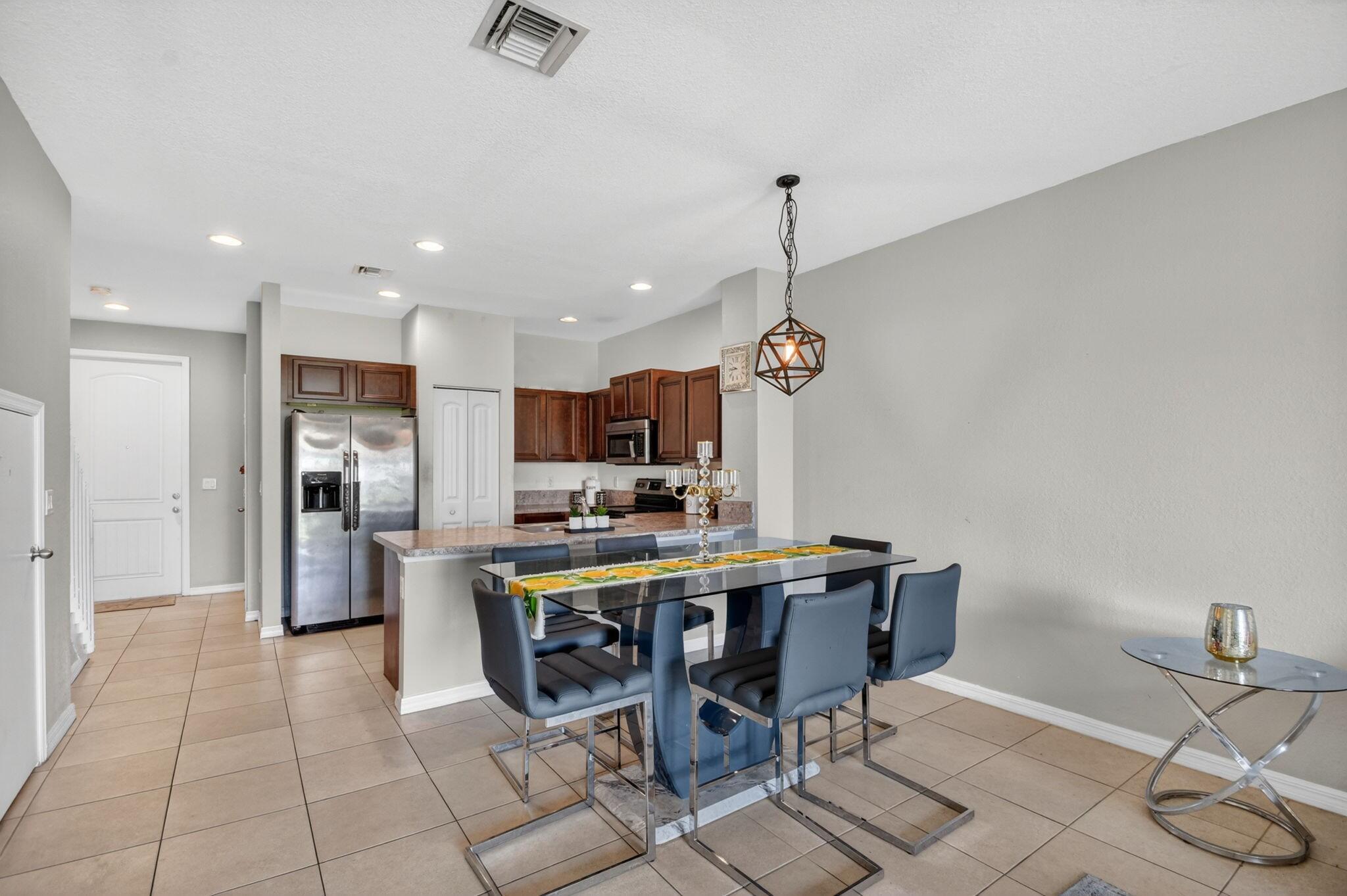 WATERVILLE - Residential