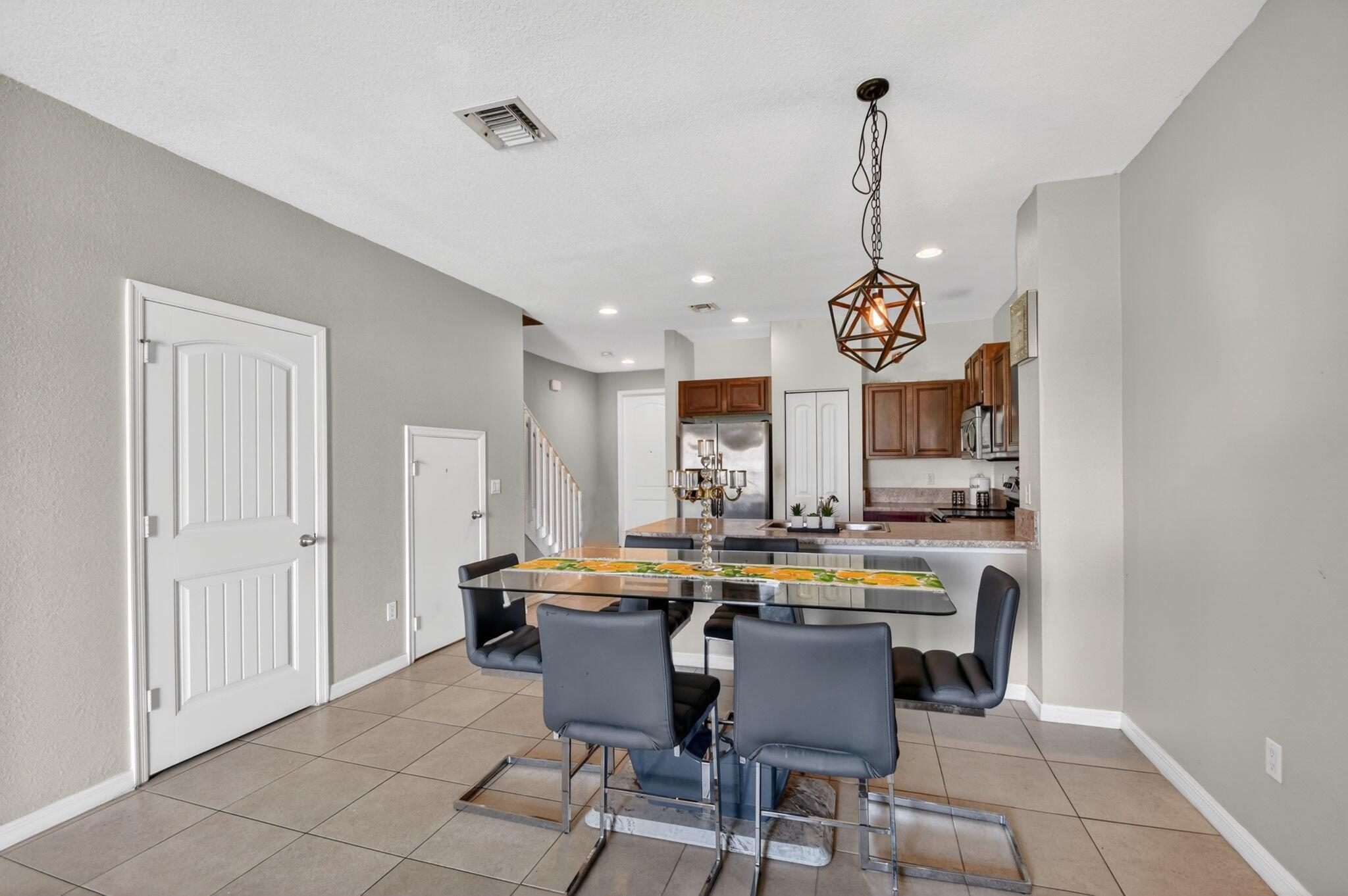 WATERVILLE - Residential