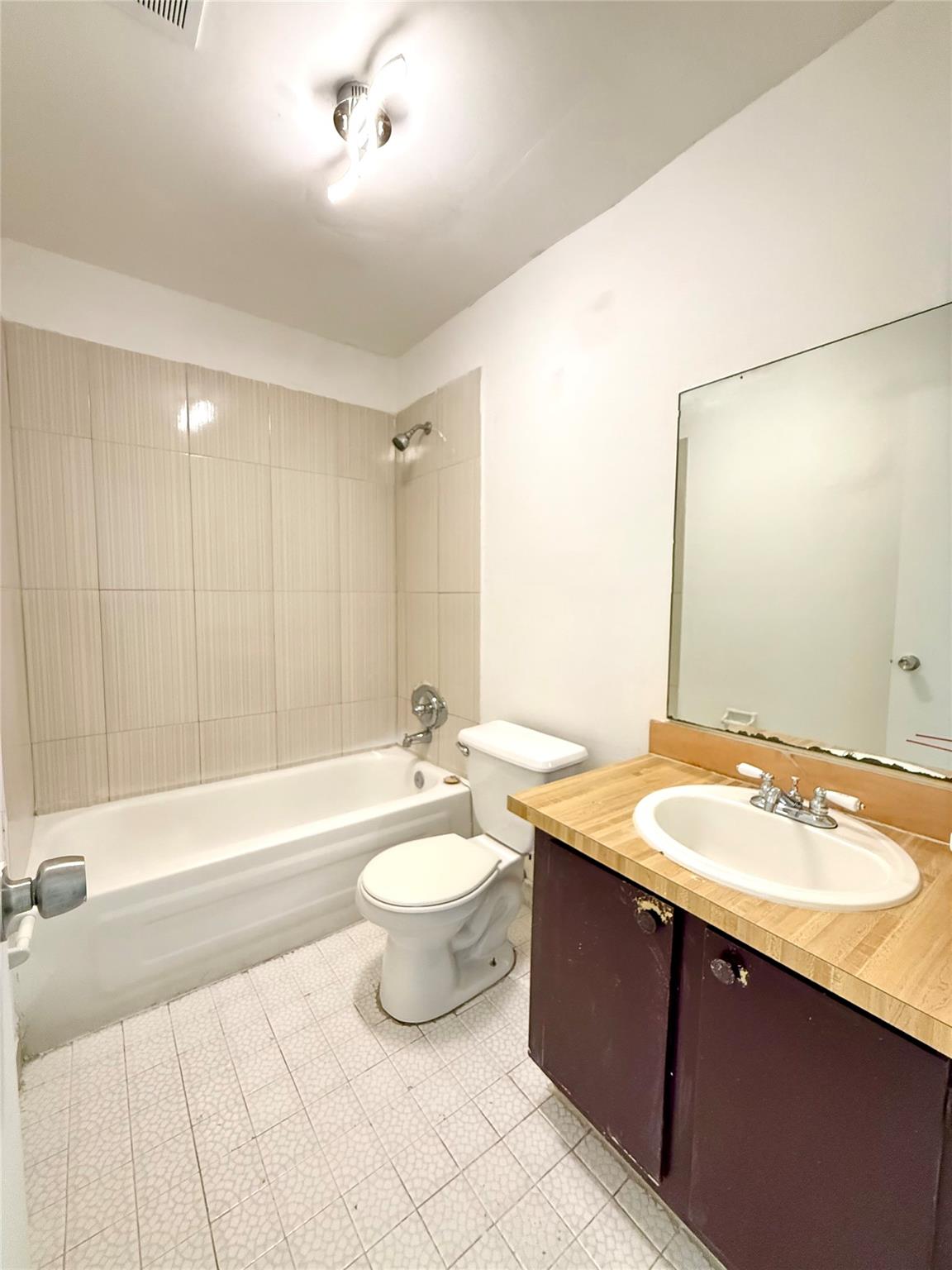 SUGAR SPRINGS - Residential