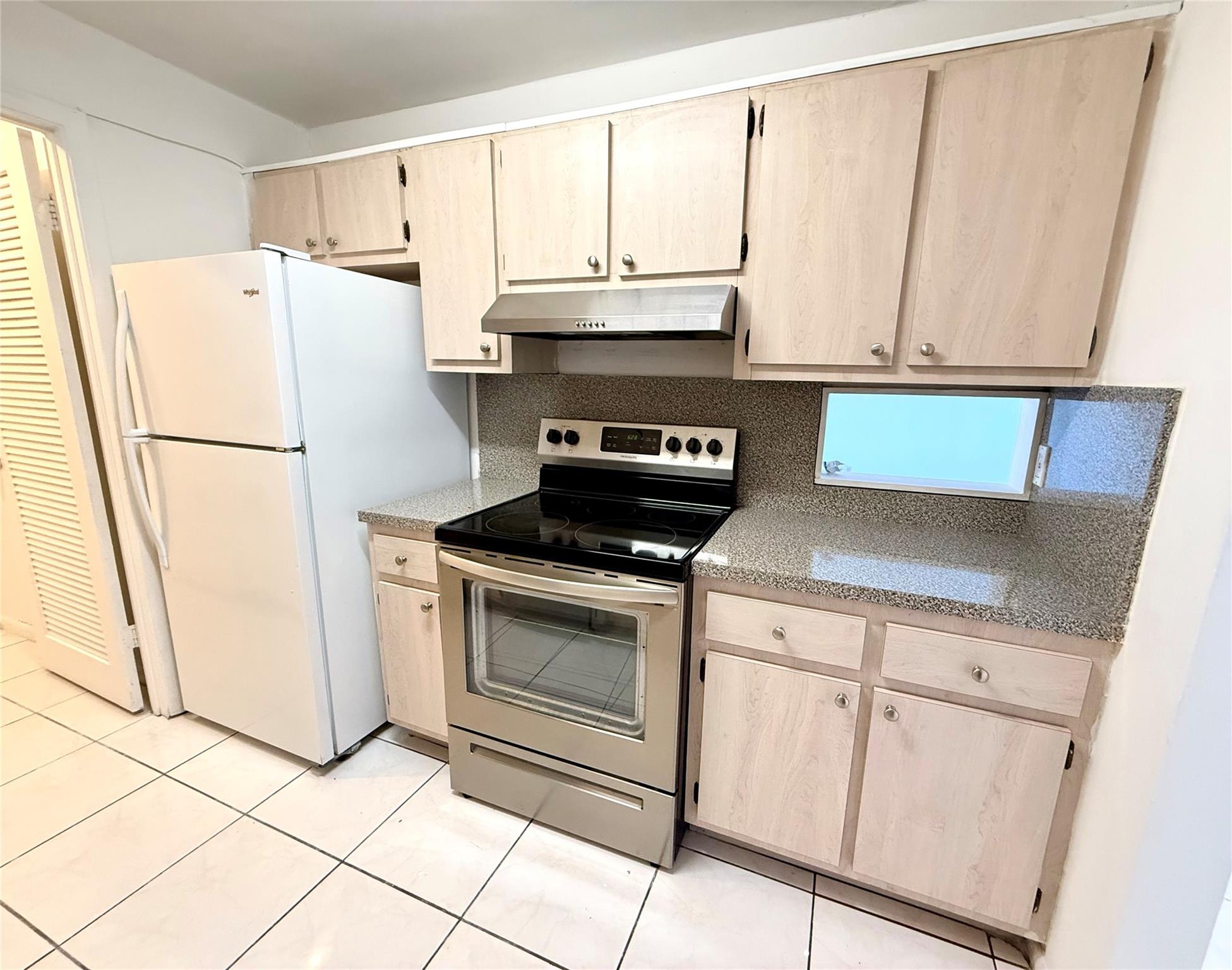 SUGAR SPRINGS - Residential