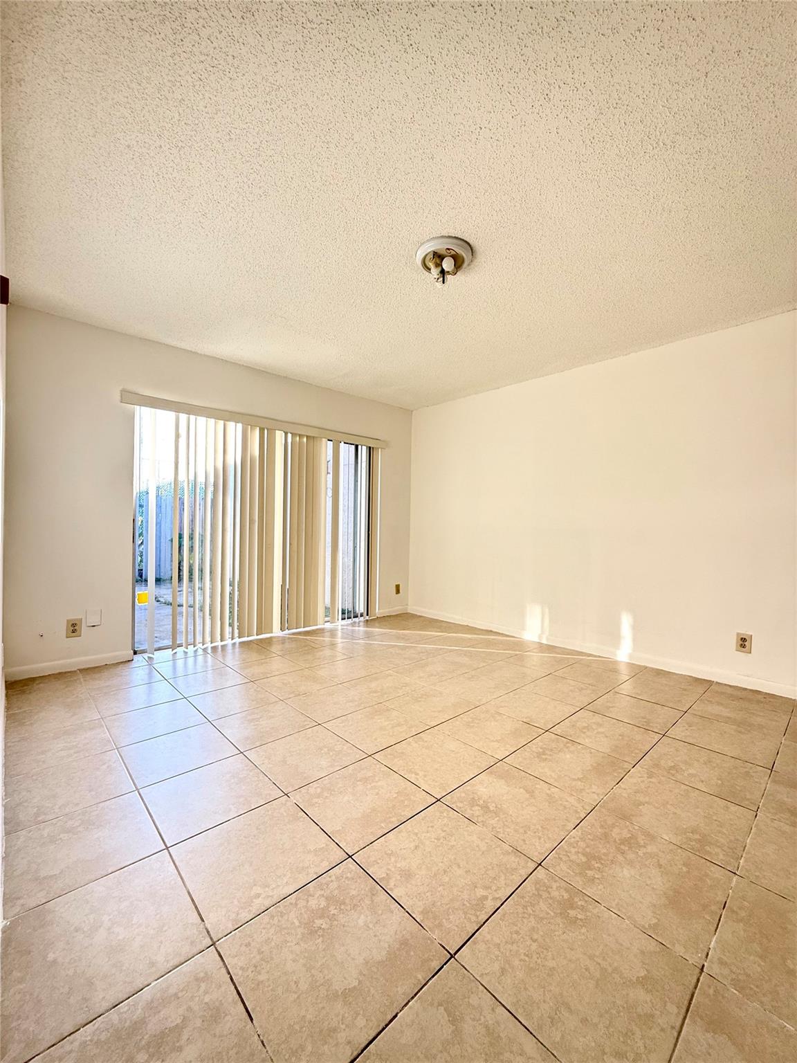 SUGAR SPRINGS - Residential