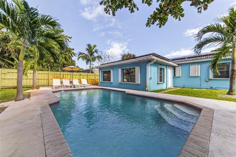 Florida Daily Rental AirBnB Single Family Home Investment Properties For Sale 1625 NW 2nd Avenue Fort Lauderdale FL 33311