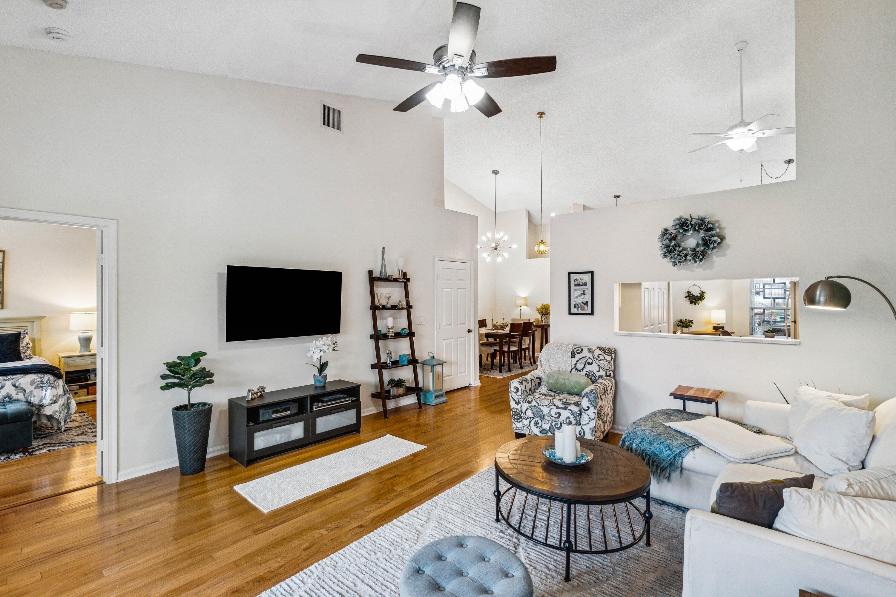 Quail Run Villas - Residential