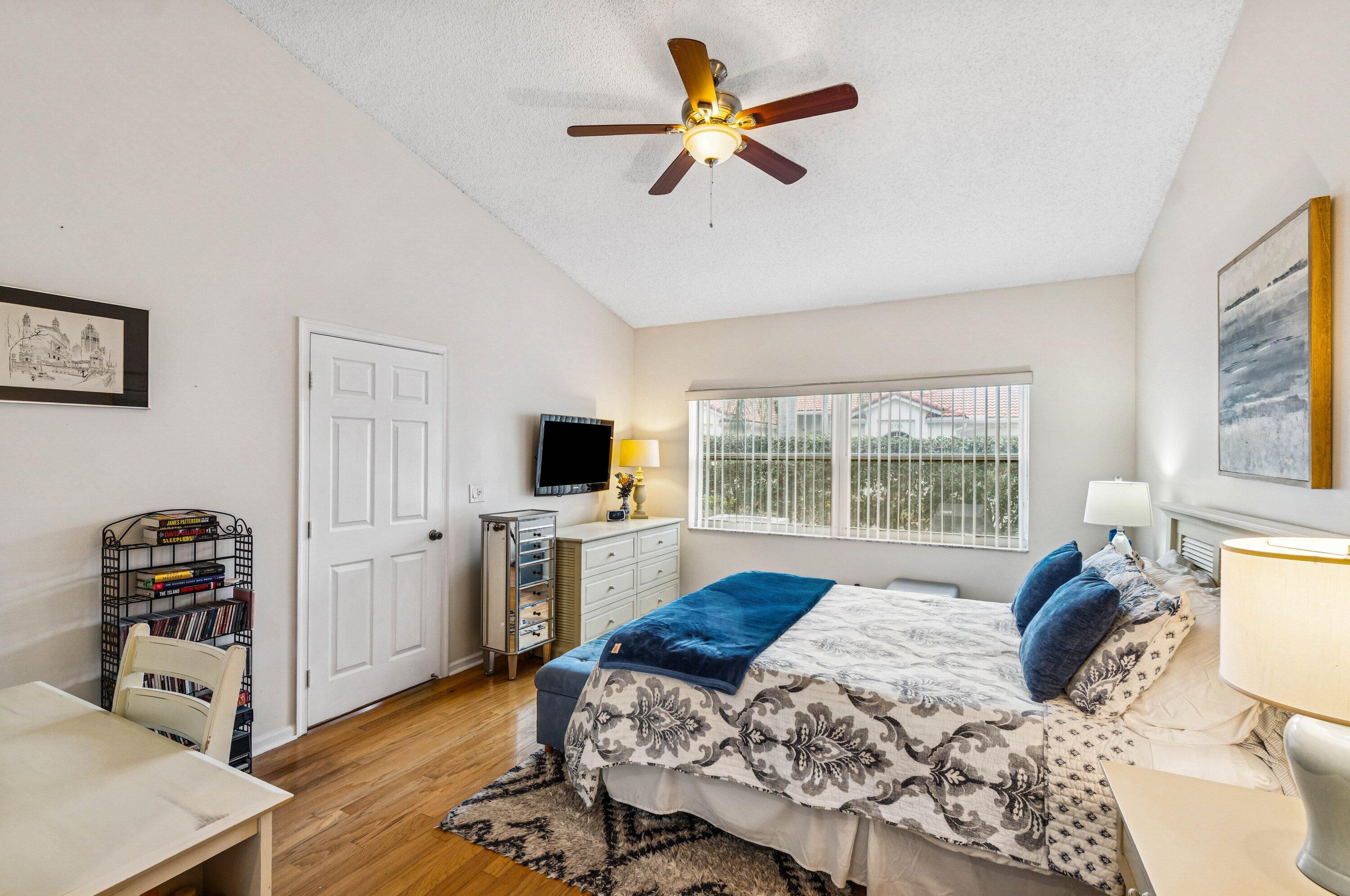 Quail Run Villas - Residential