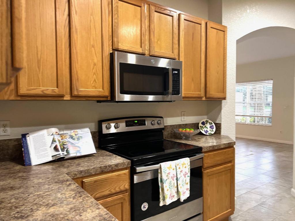 VERONA PALMS - Residential