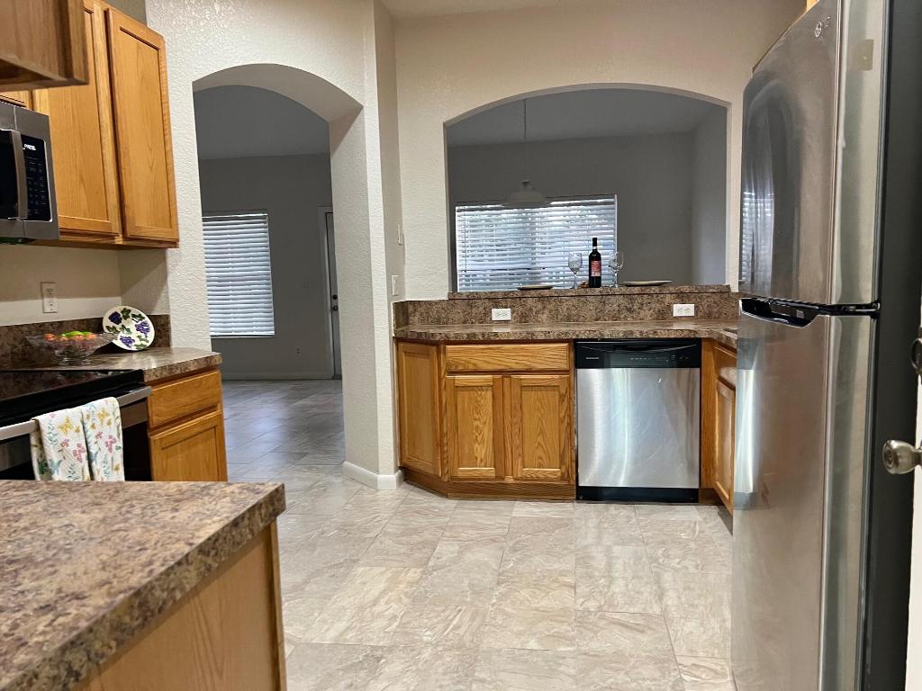 VERONA PALMS - Residential