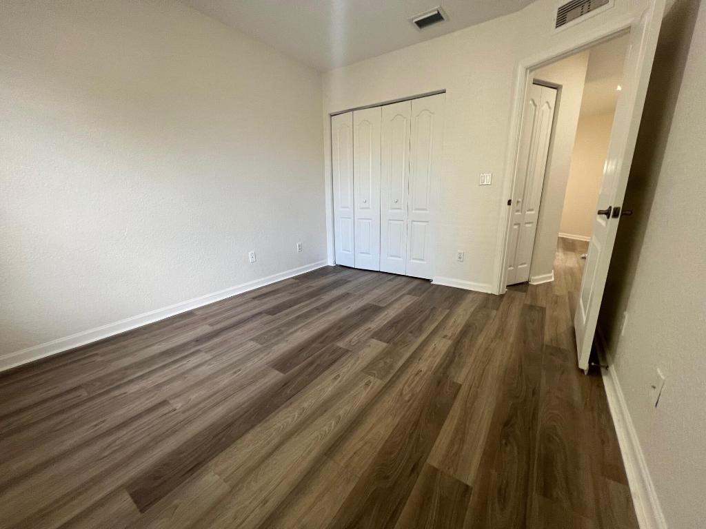 VERONA PALMS - Residential