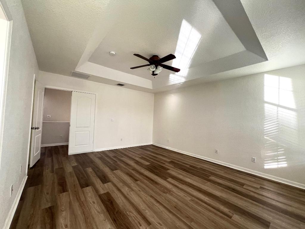 VERONA PALMS - Residential