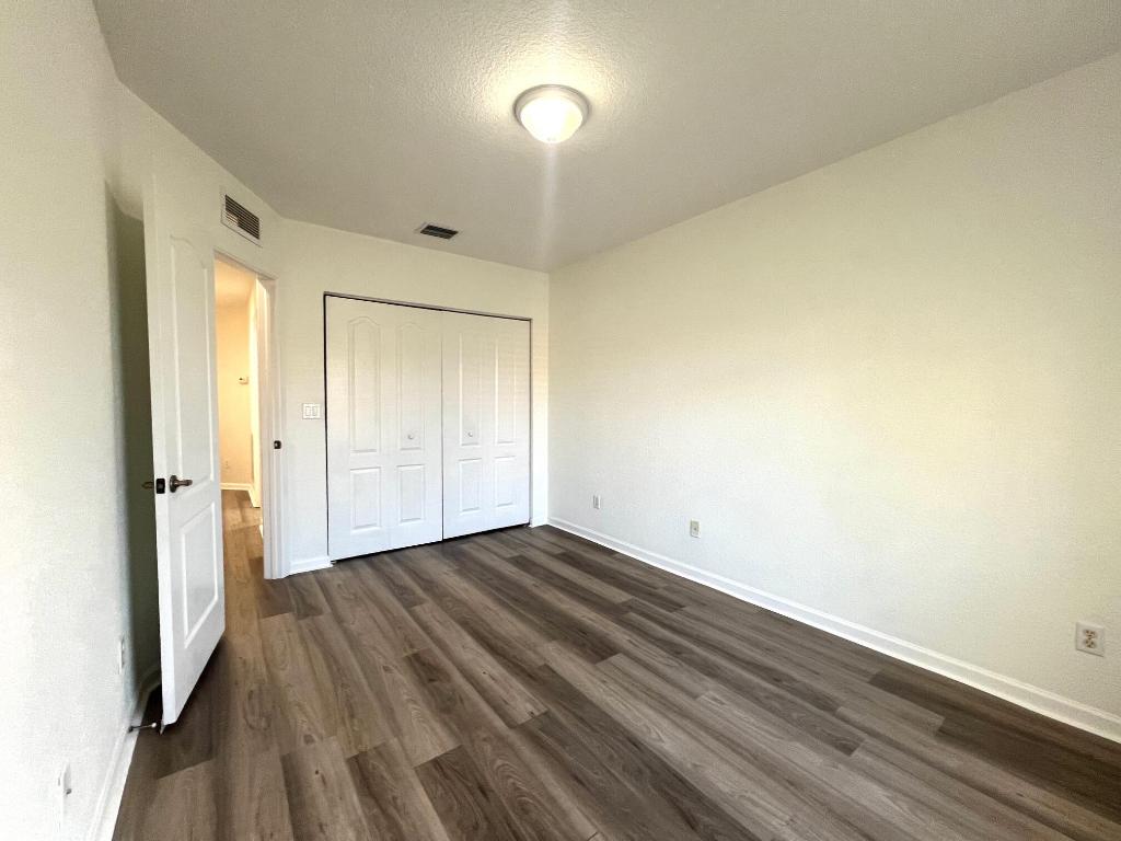 VERONA PALMS - Residential