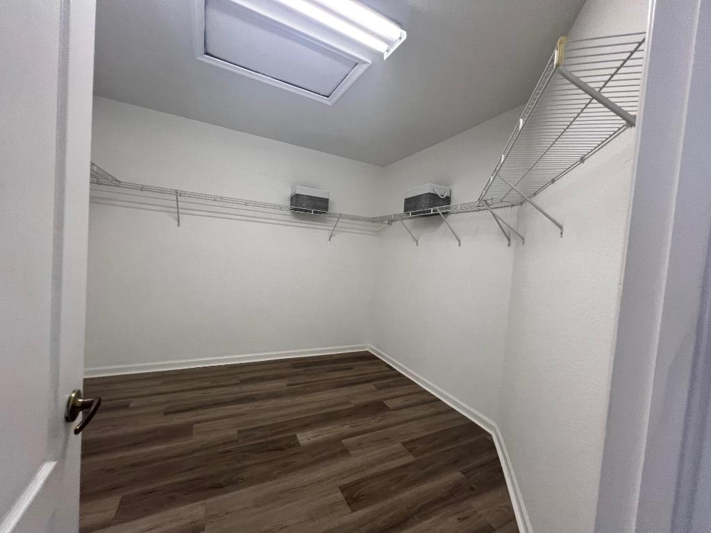 VERONA PALMS - Residential