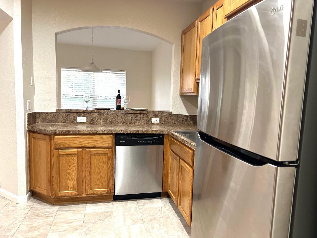 VERONA PALMS - Residential