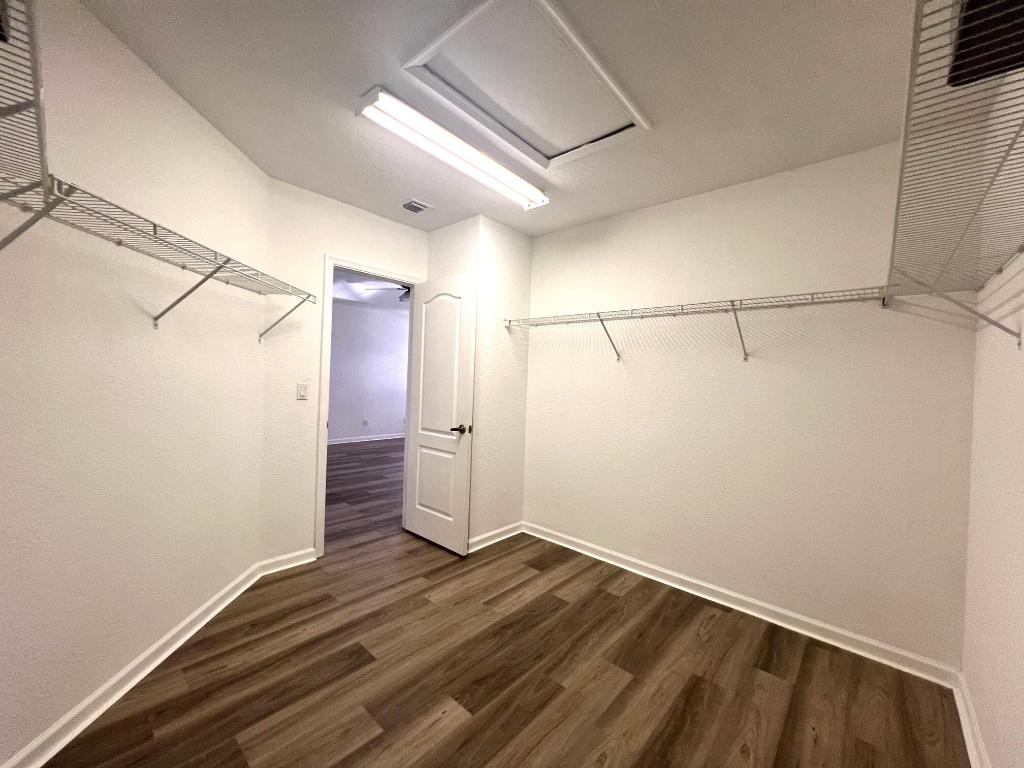 VERONA PALMS - Residential