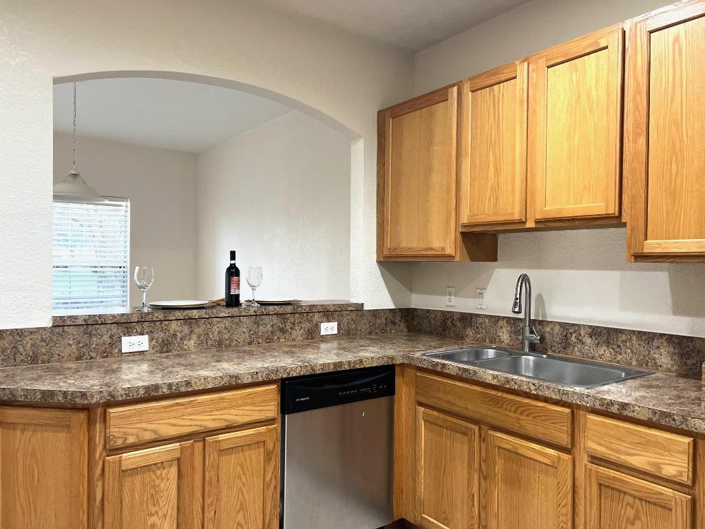 VERONA PALMS - Residential