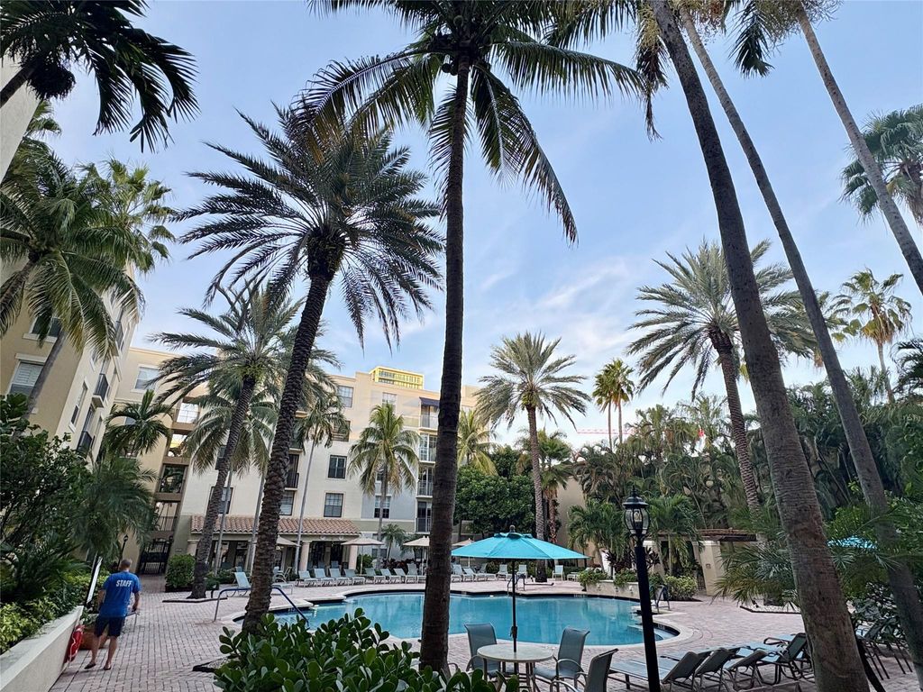 Photo of 780 S Sapodilla Avenue #306, West Palm Beach, FL 33401 (MLS # F10544720)