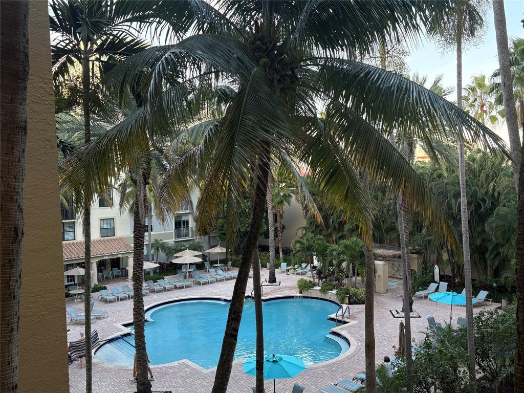 Photo of 780 S Sapodilla Avenue #306, West Palm Beach, FL 33401 (MLS # F10544720)