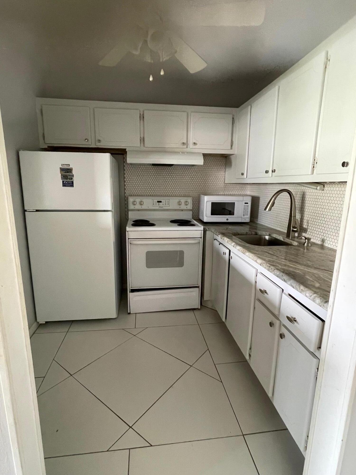 WINDSOR CONDOS - Residential