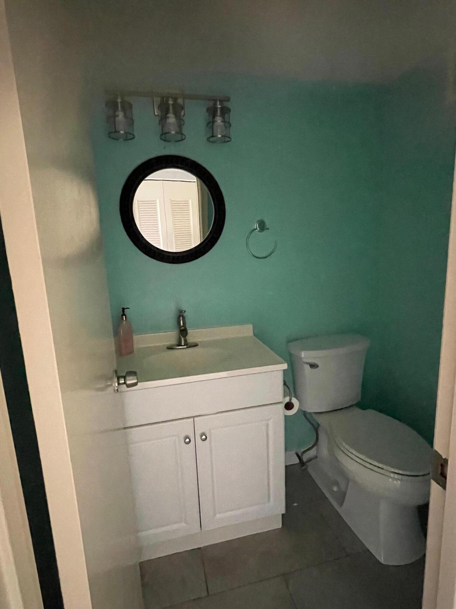 WINDSOR CONDOS - Residential