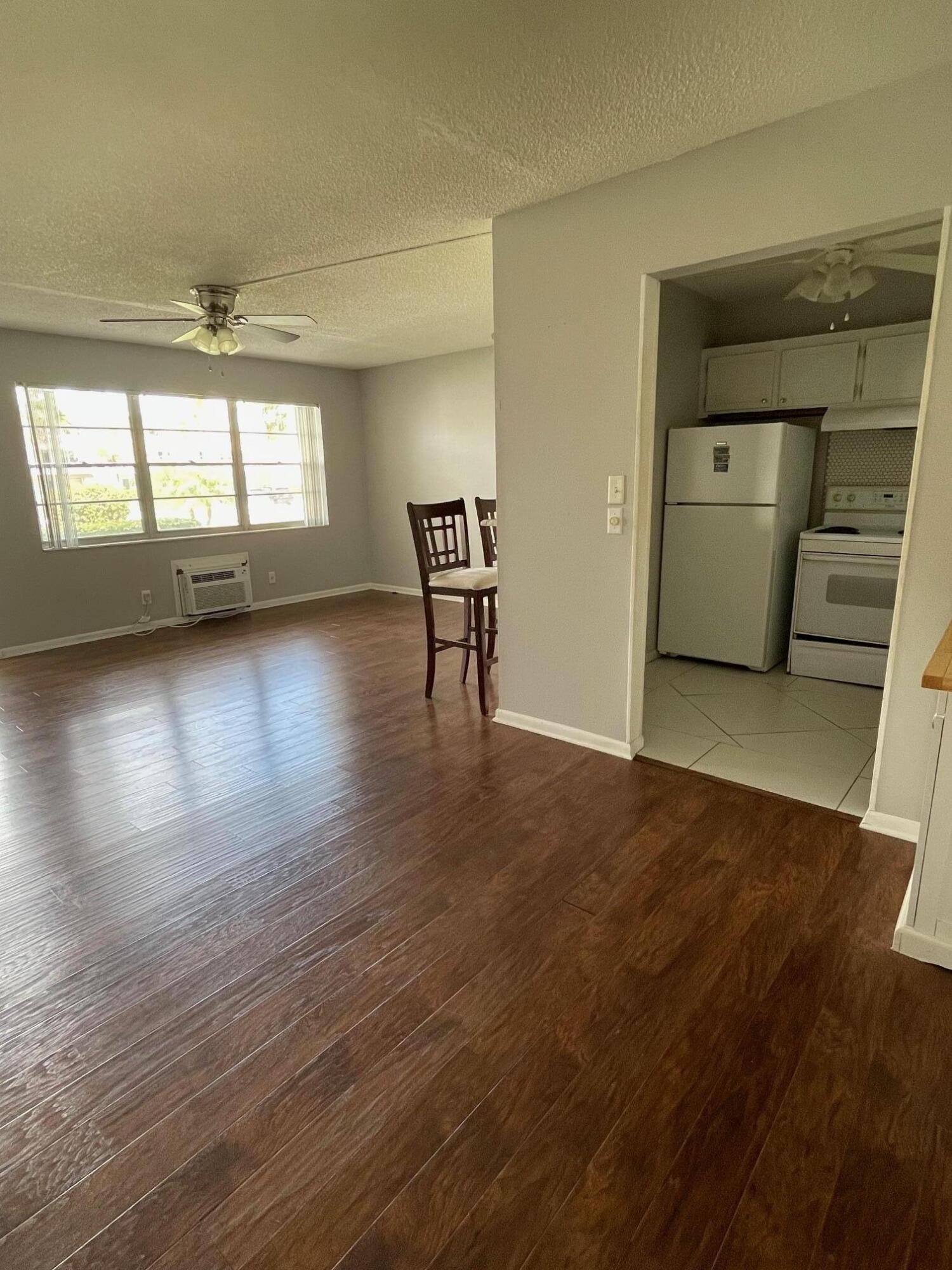 WINDSOR CONDOS - Residential