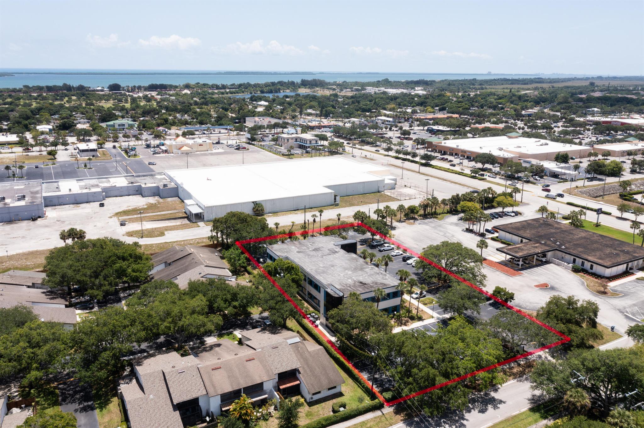 METES AND BOUNDS - Commercial Lease