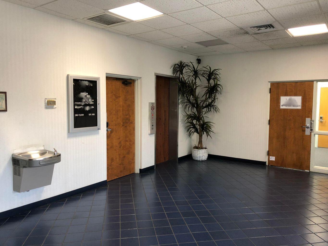 METES AND BOUNDS - Commercial Lease