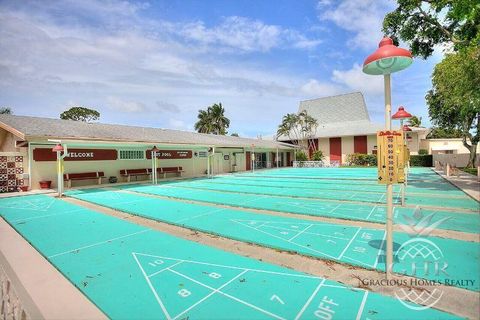 A home in Lake Worth