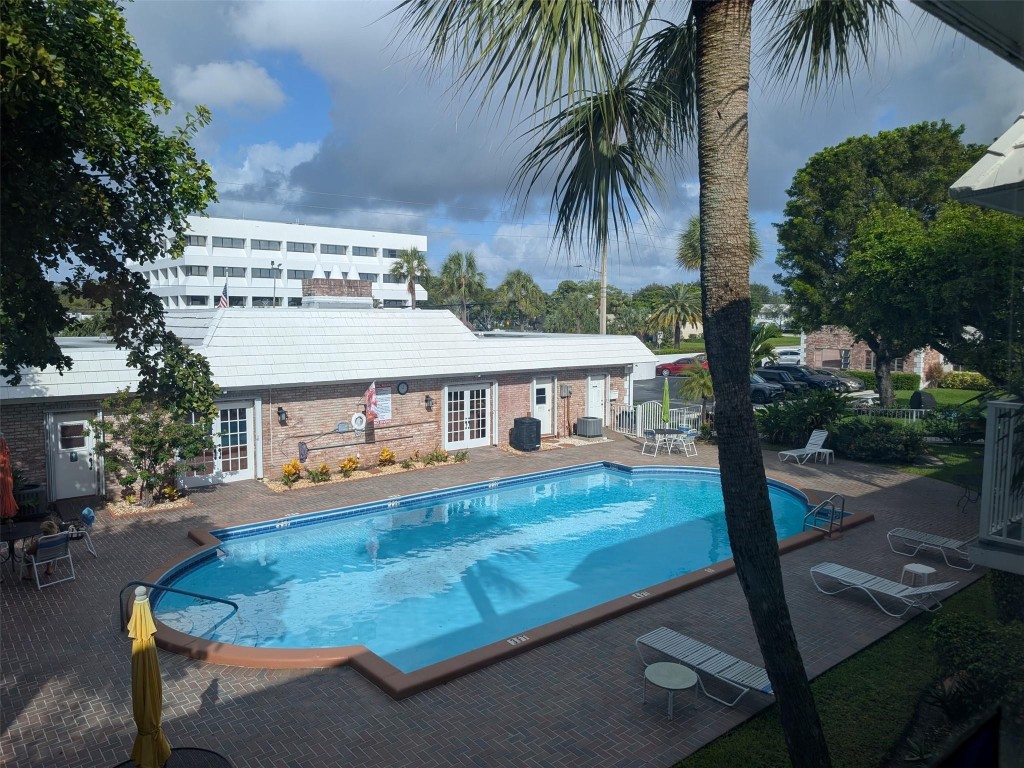 400 S Cypress Road 423