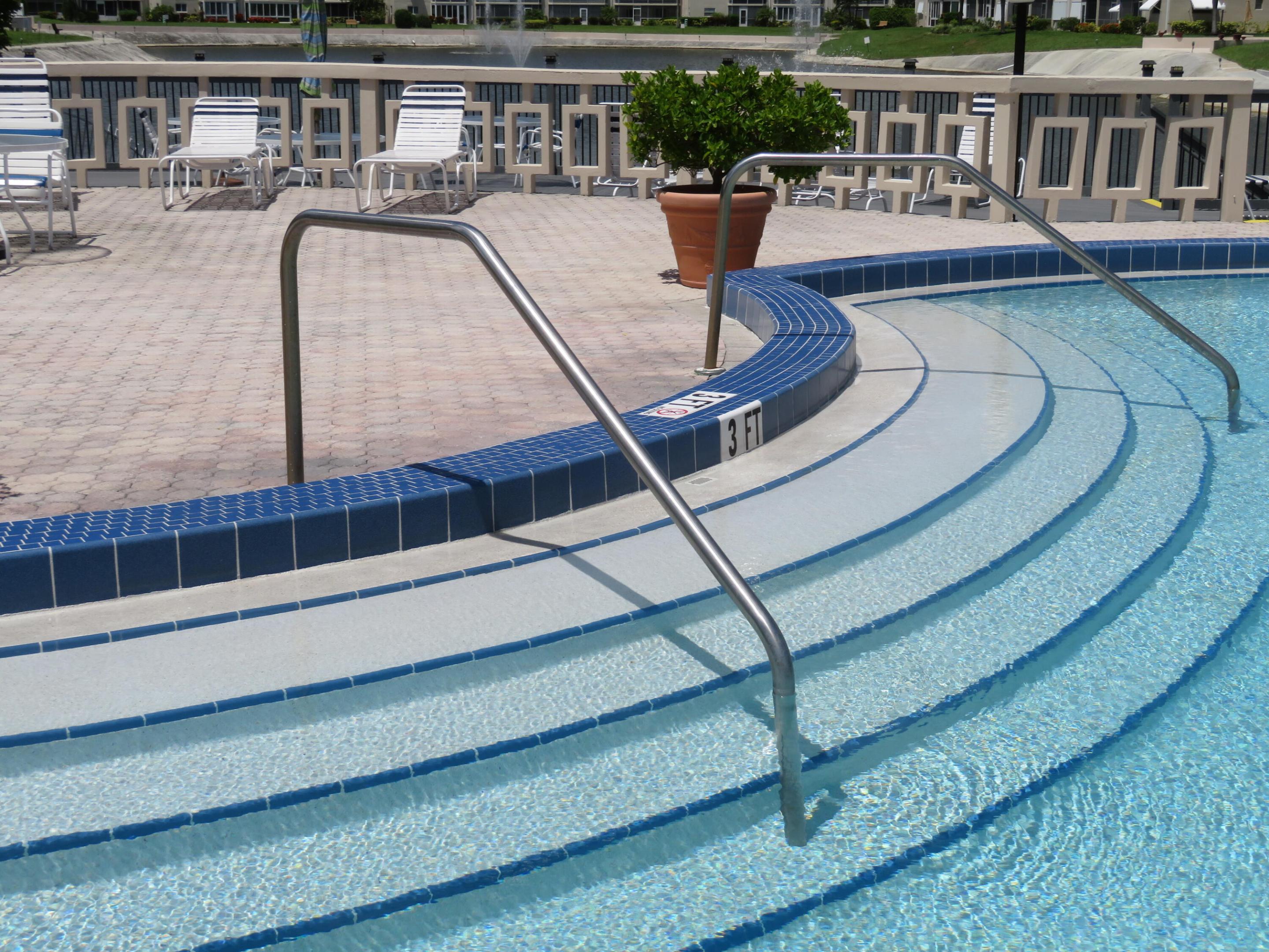 LAKE CLARKE GARDENS CONDO 16 - Residential