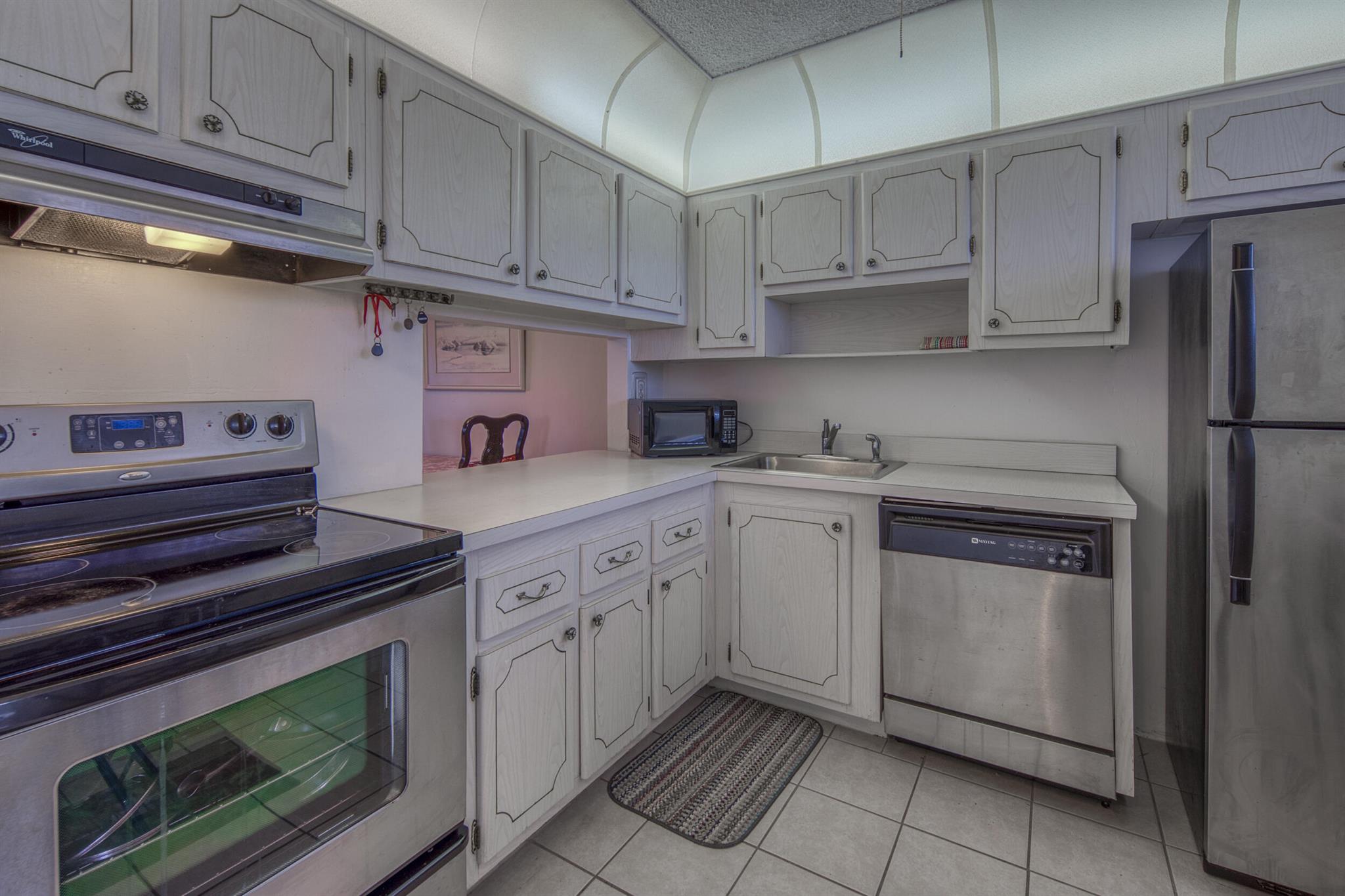 LAKE CLARKE GARDENS CONDO - Residential