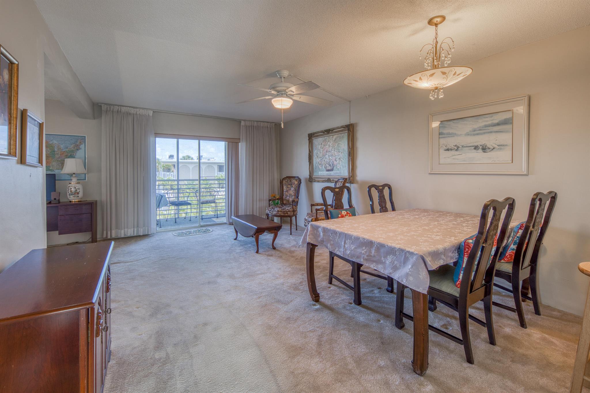 View photos, virtual tours, details... 2682 Garden Drive S 301