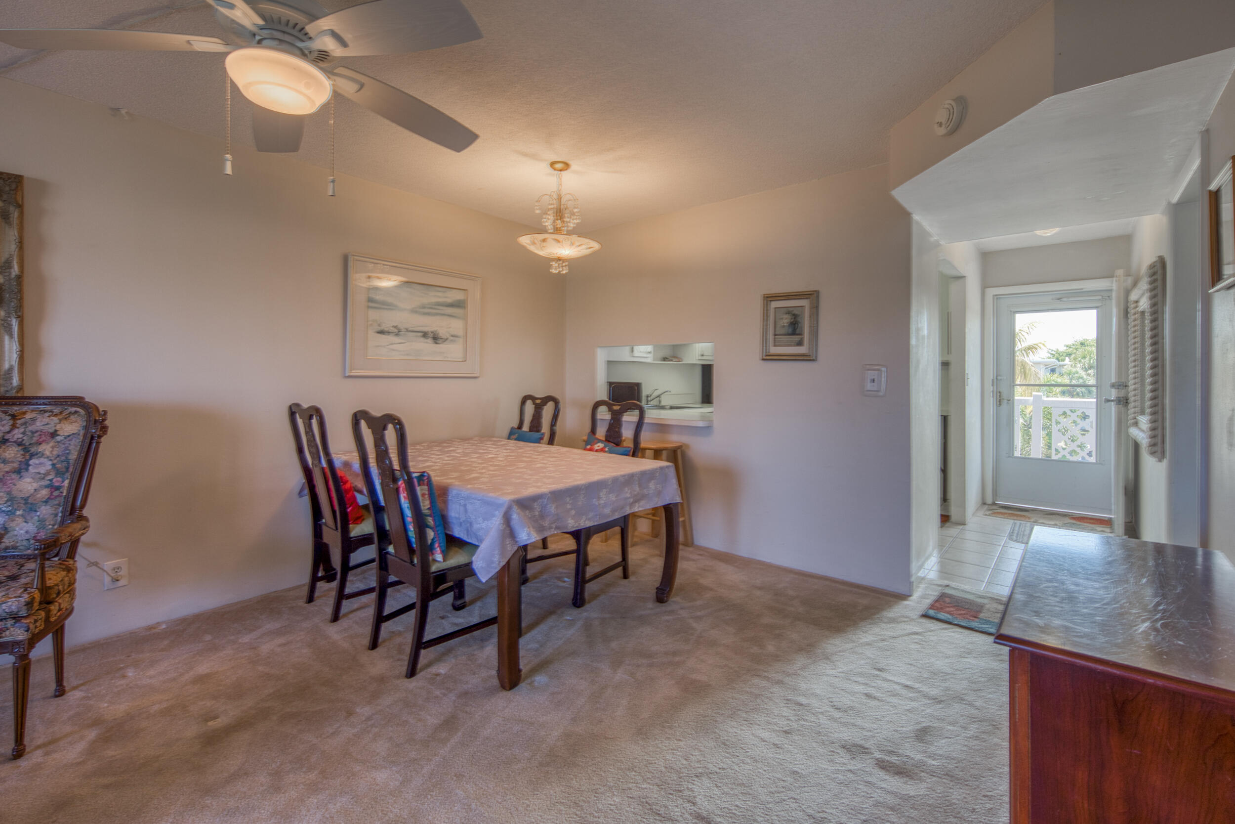 2682 Garden Drive S 301