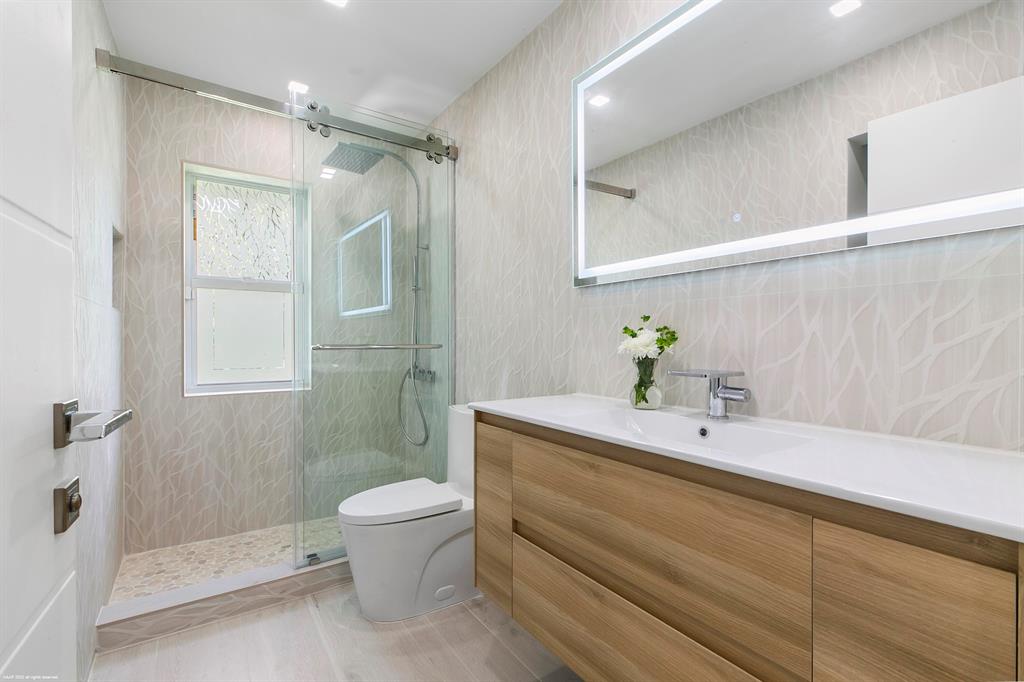 PADDOCK PARK 2 OF WELLING - Residential