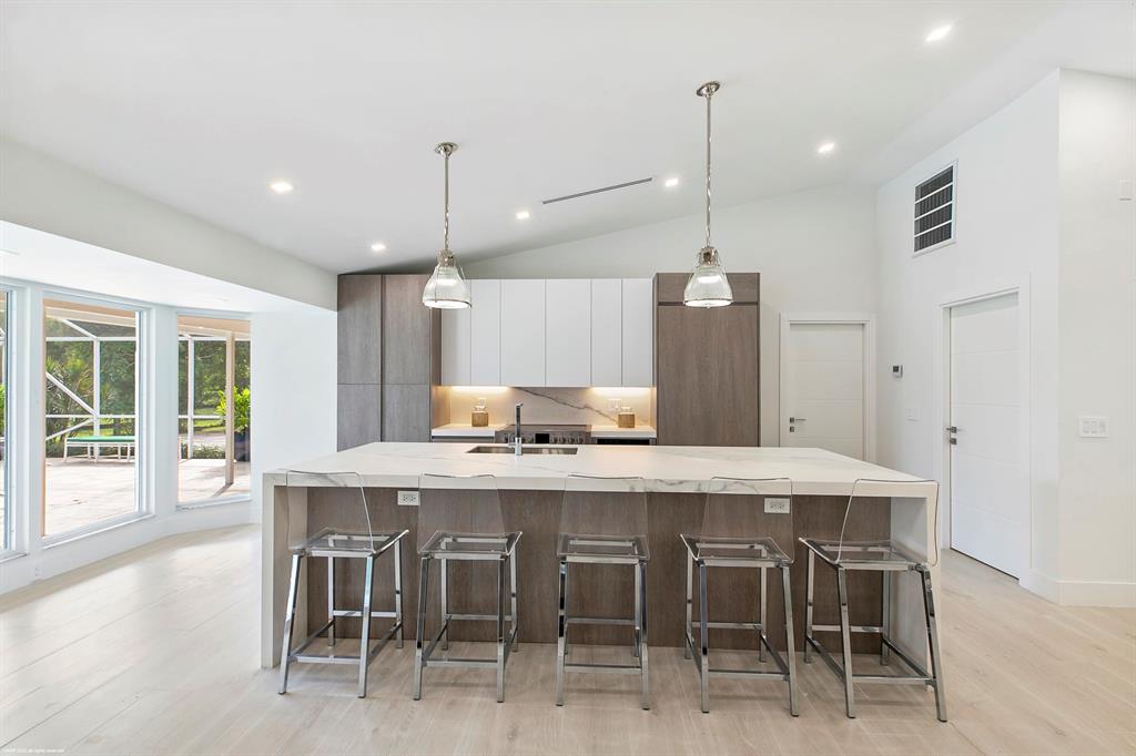 PADDOCK PARK 2 OF WELLING - Residential