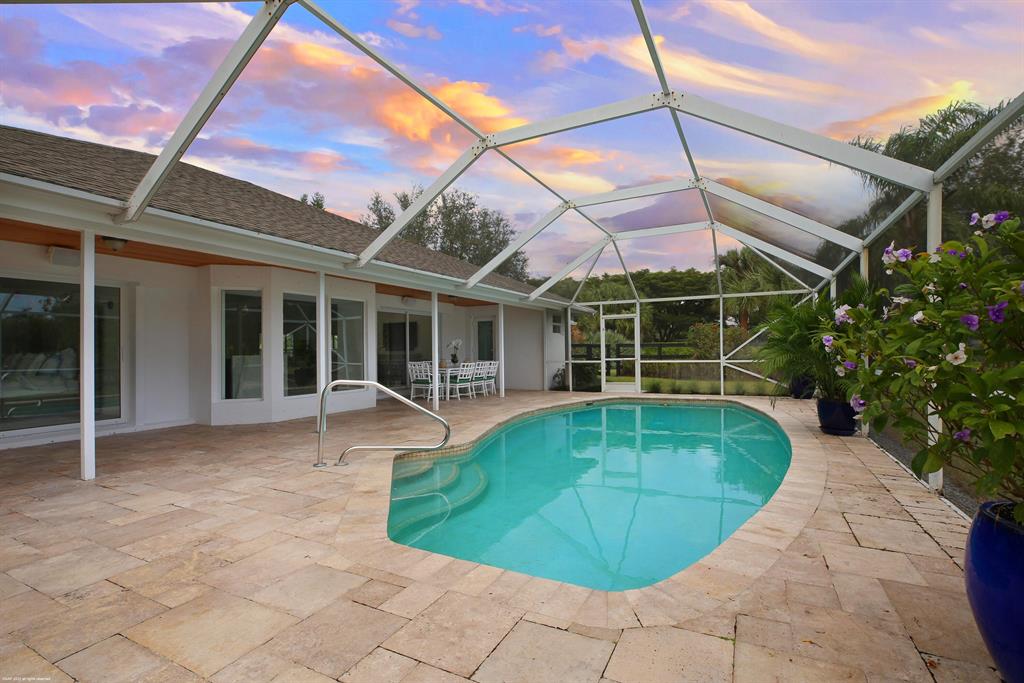 PADDOCK PARK 2 OF WELLING - Residential