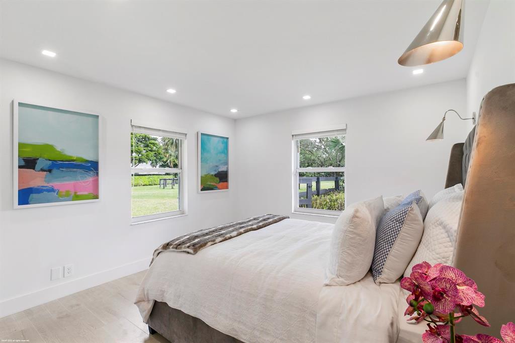 PADDOCK PARK 2 OF WELLING - Residential