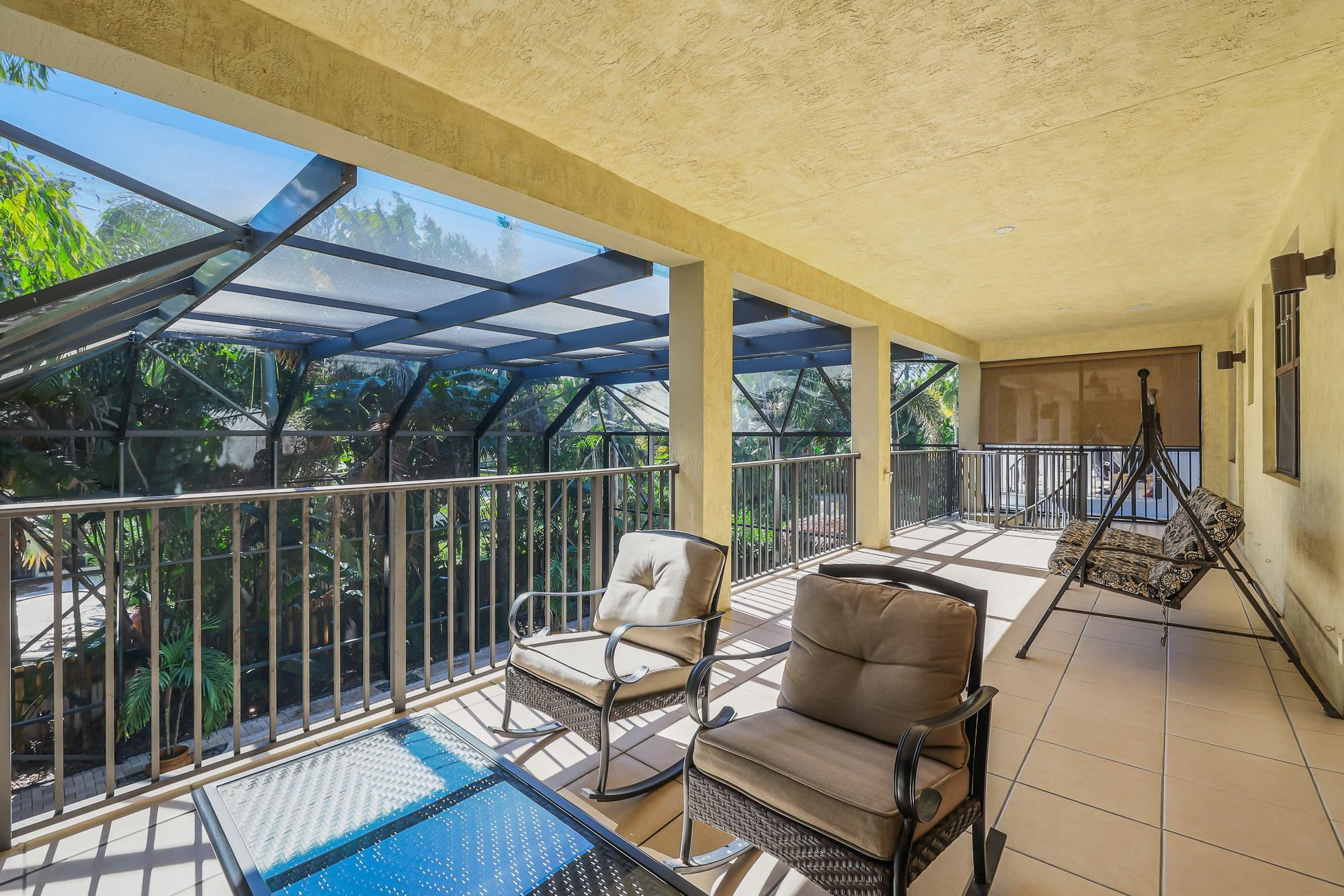 Petite - Residential