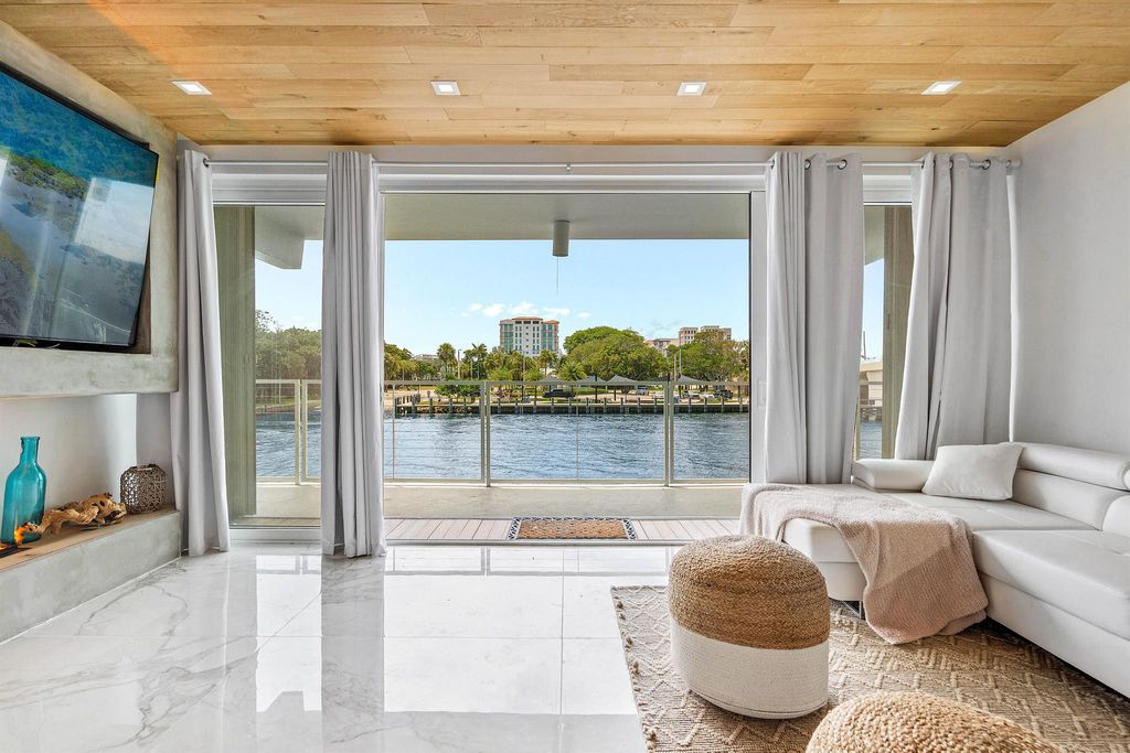 Photo of 65 SE Spanish Trail #2070, Boca Raton, FL 33432 (MLS # R11113498)