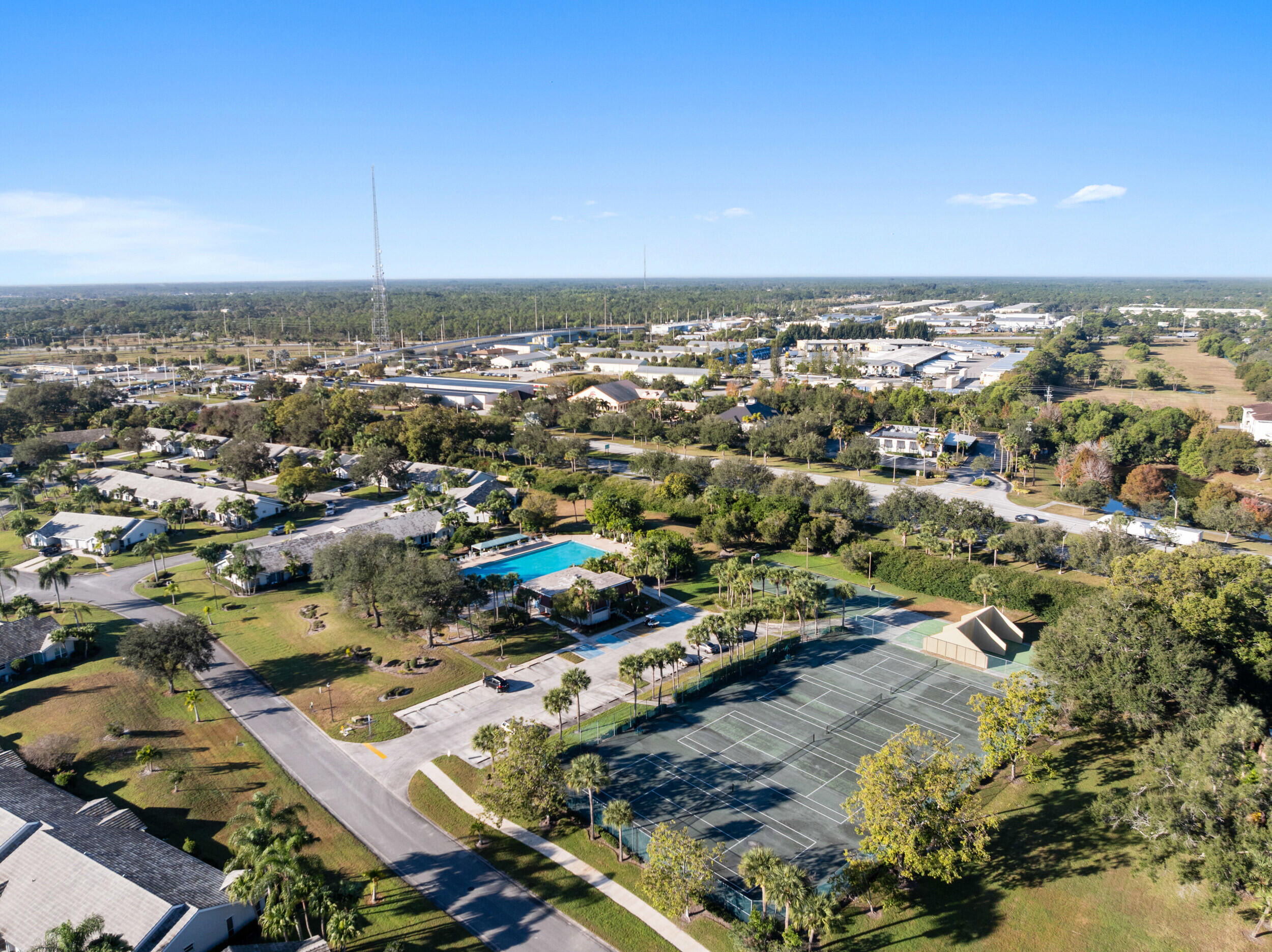 STAMFORD AT SUNSET TRACE - Residential