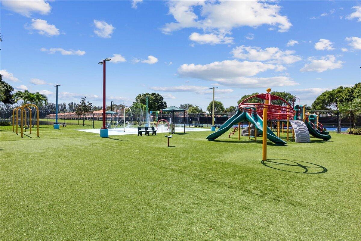 RENAISSANCE - Residential