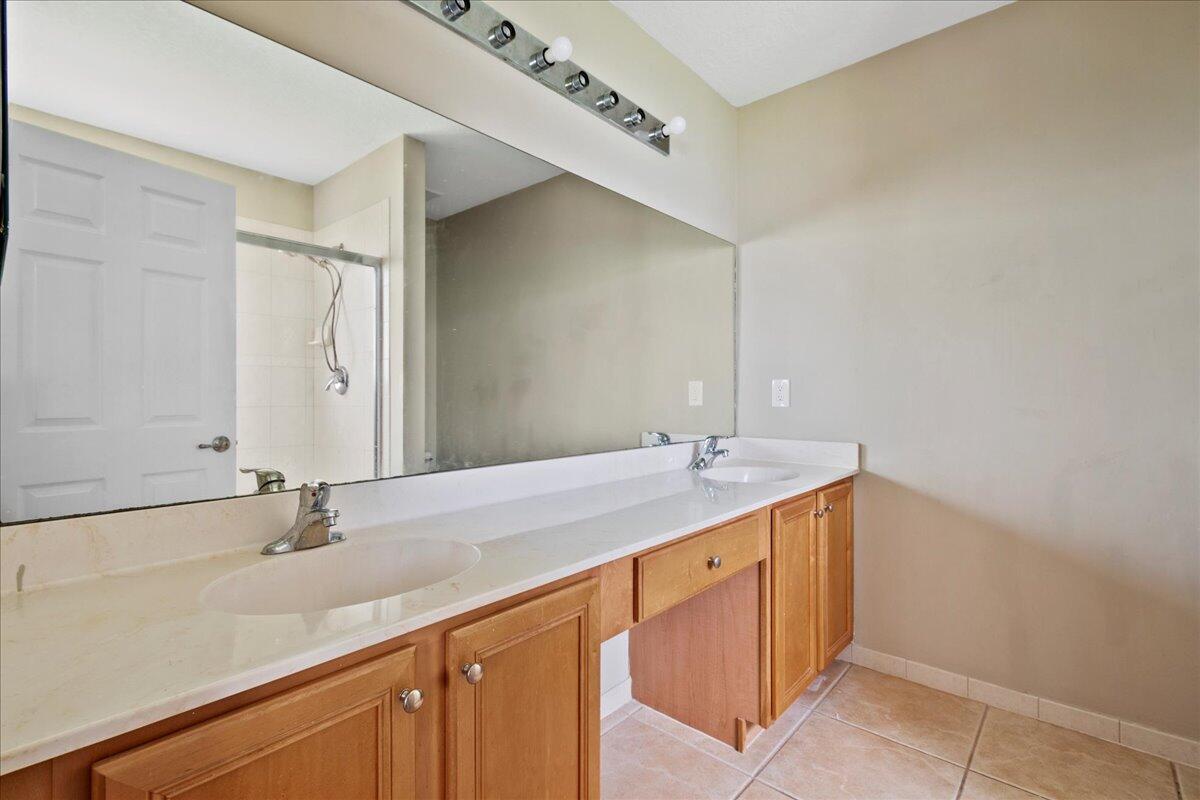 RENAISSANCE - Residential