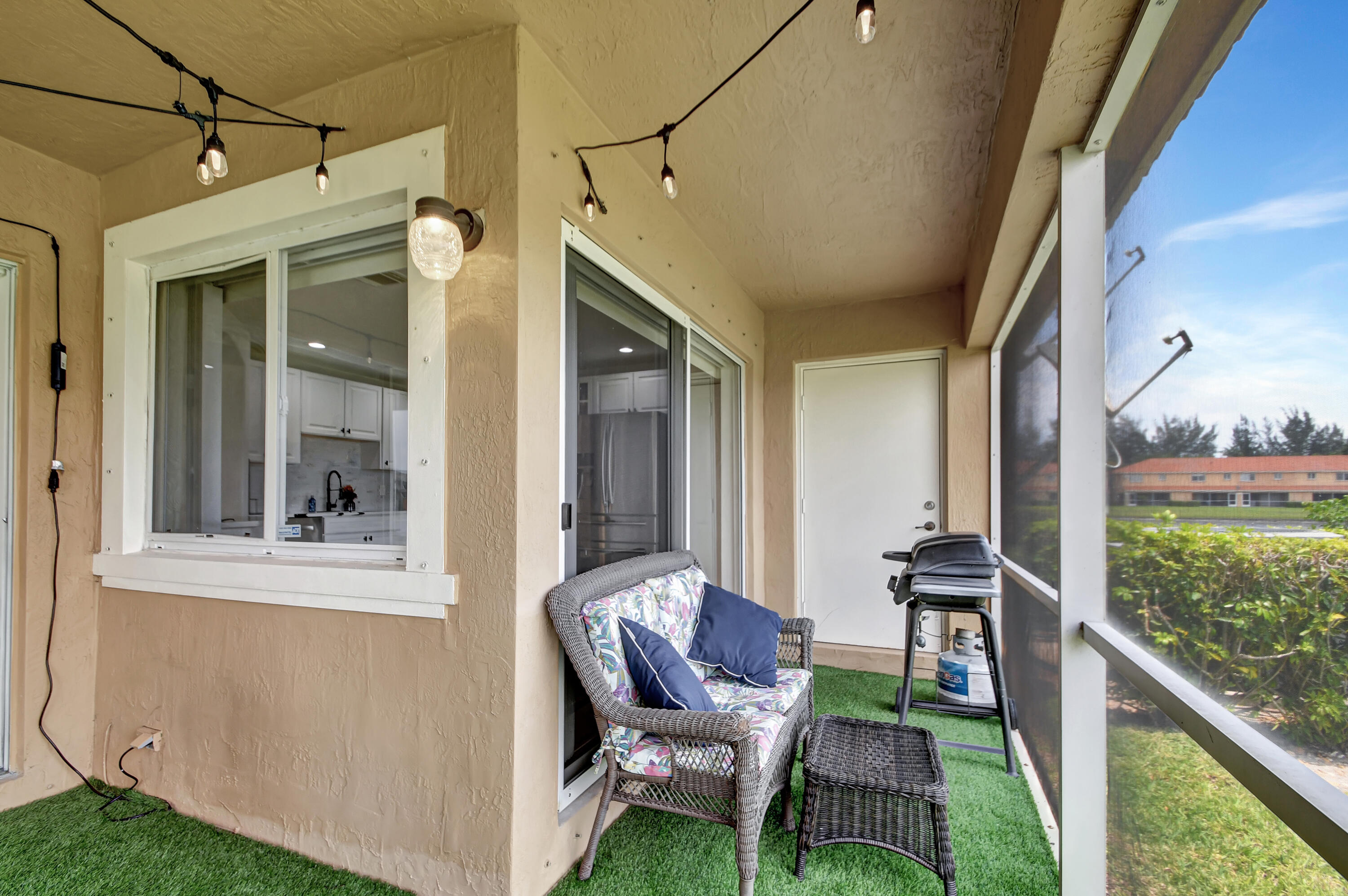 RENAISSANCE - Residential